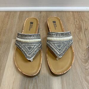 WHITE MOUNTAIN Beaded Thong Sandals Size 6